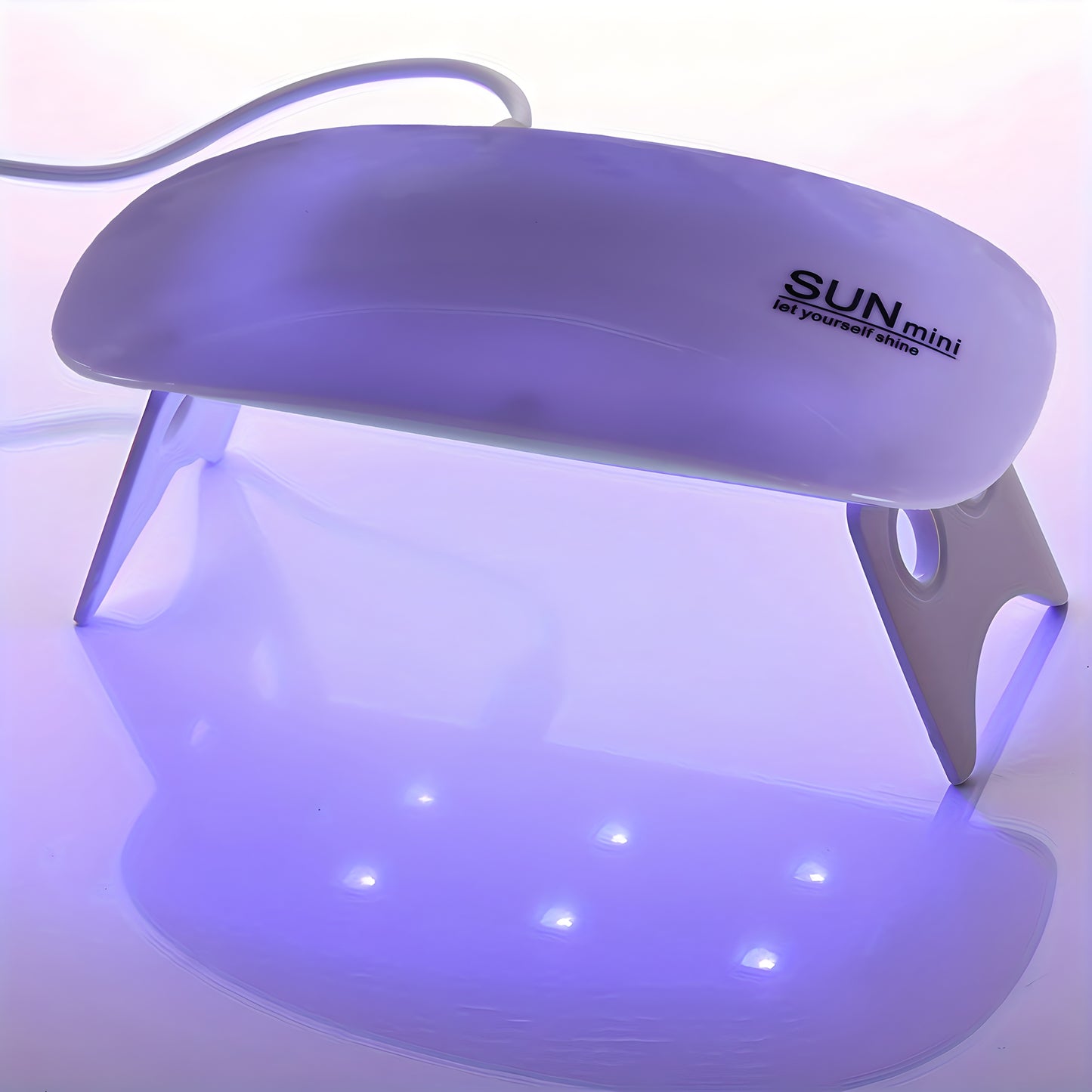 Portable Salon-Quality Nail Lamp – Quick-Dry UV/LED Gel Nail Dryer with USB & 3 LED Beads